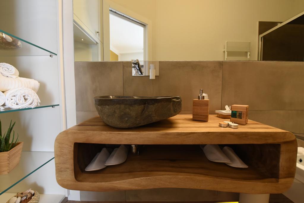 מטרה Nicola'S Luxury Rooms מראה חיצוני תמונה
